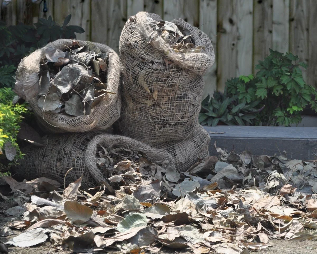 Jute Leaf Bags – Eco-Friendly Garden Waste Sacks (Pack of 3) | Garland