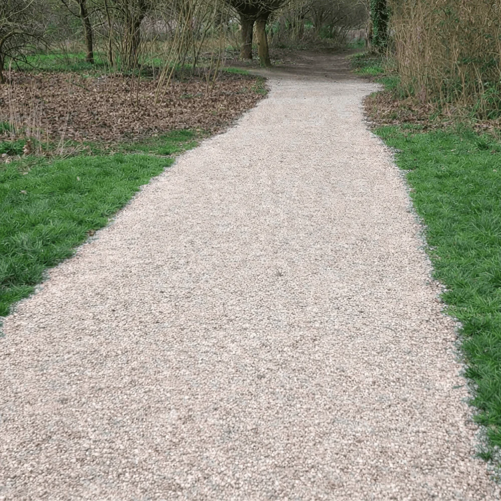 Limestone Dust Fines Binding Gravel - Image 2